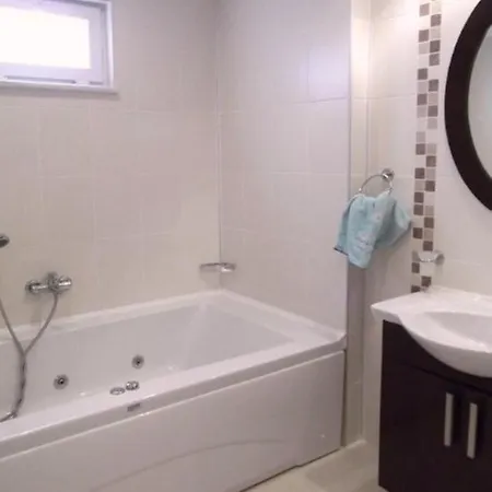 Апартаменты Gorgeous 2 Bed Private Ground Floor In One Of Sides Exclusive Communi Сиде