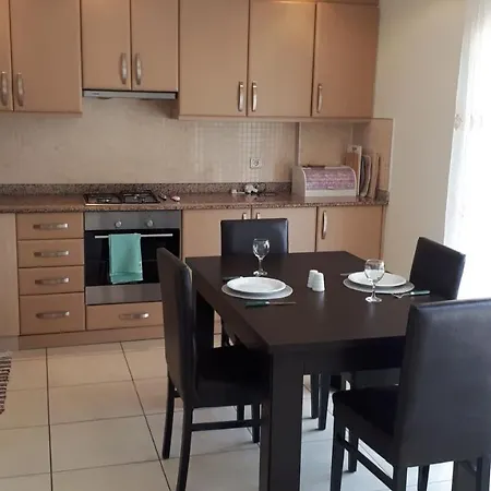 Апартаменты Gorgeous 2 Bed Private Ground Floor In One Of Sides Exclusive Communi *